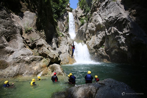 Canyoning